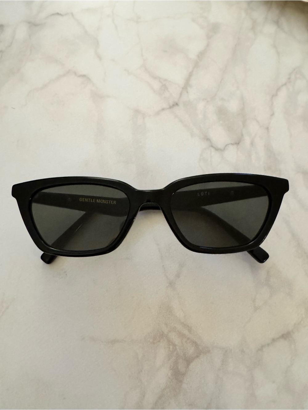 GENTLE MONSTER DUPE Loti 01 Cat-Eye Sunglasses
